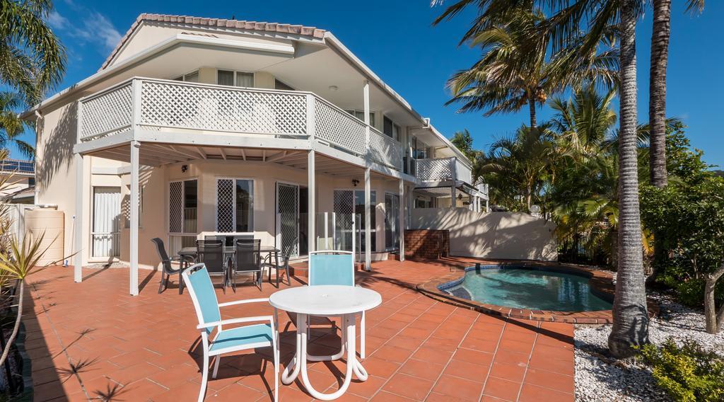 Isle Of Palms Resort Gold Coast Bagian luar foto