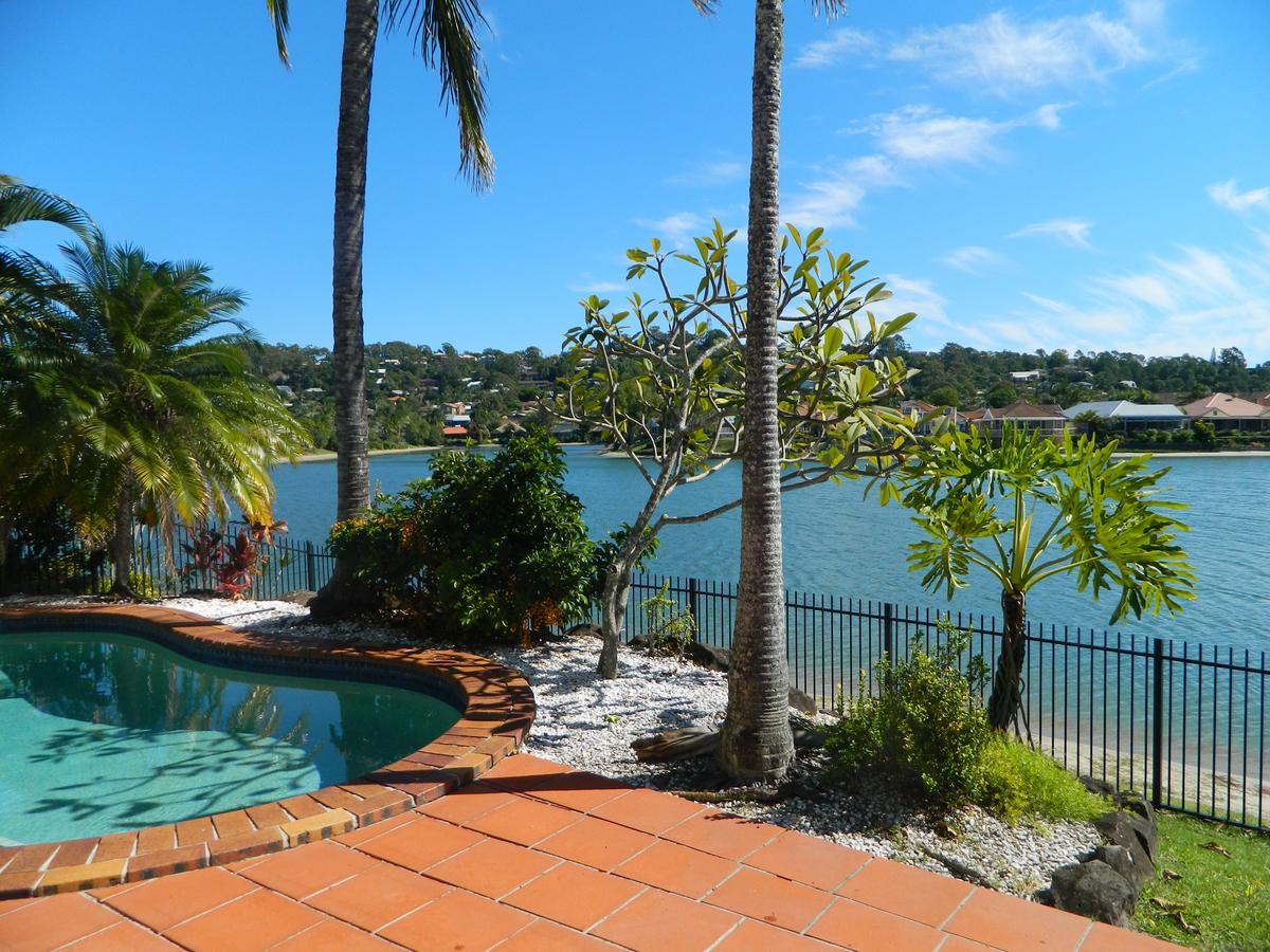 Isle Of Palms Resort Gold Coast Bagian luar foto
