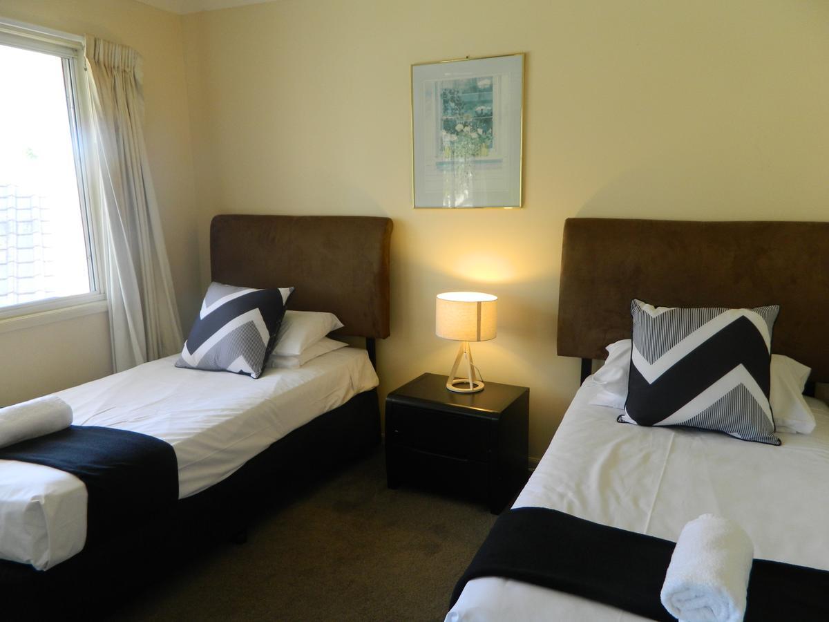 Isle Of Palms Resort Gold Coast Bagian luar foto