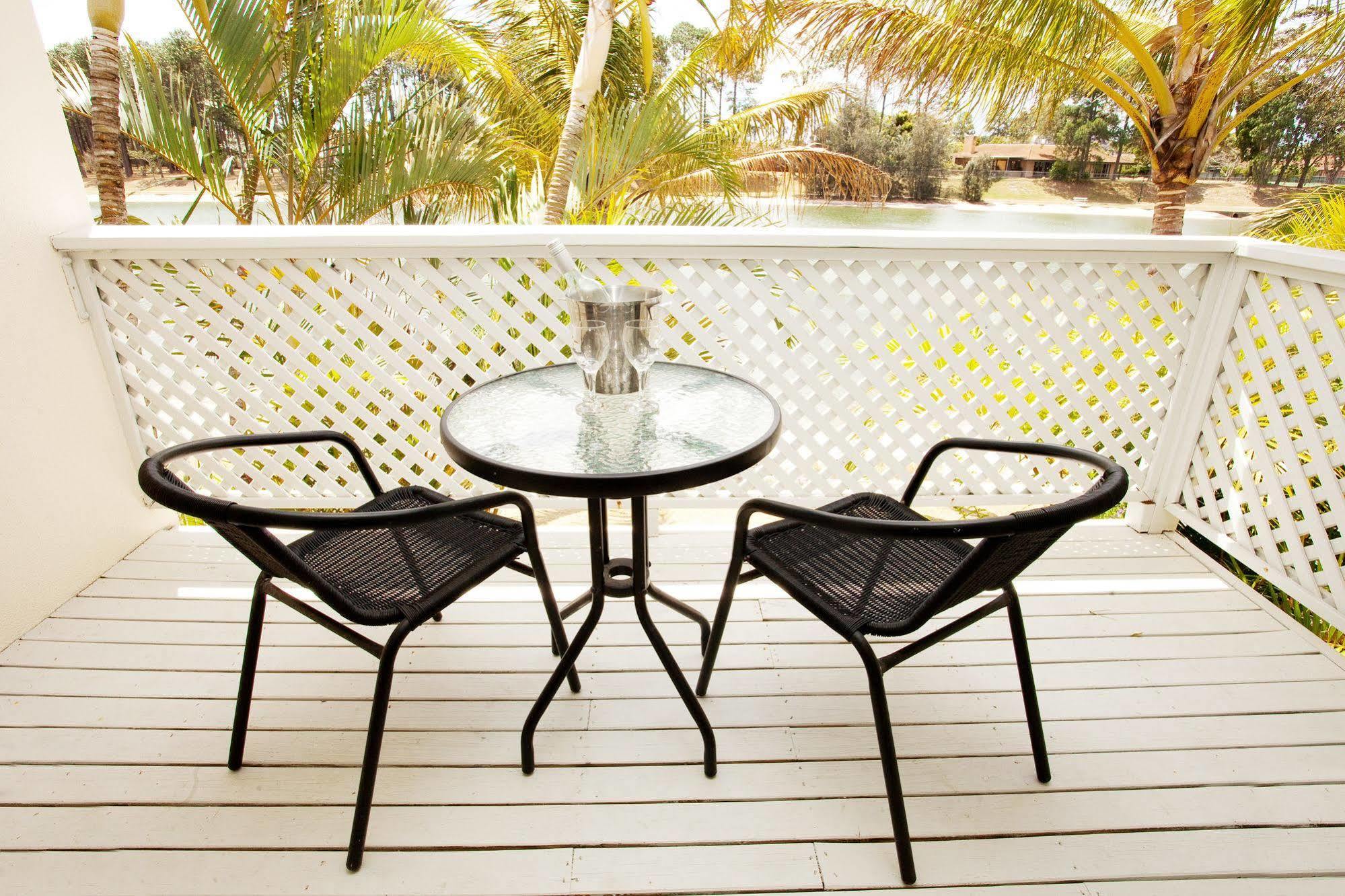 Isle Of Palms Resort Gold Coast Bagian luar foto